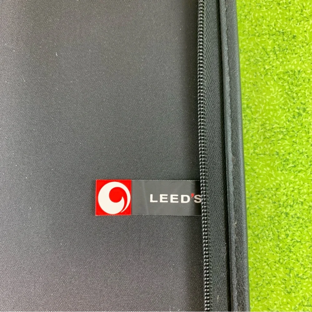 Leed’s Black portfolio Case.